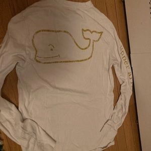 Vineyard Vines LONG SLEEVED, White+Gold Tee, XS